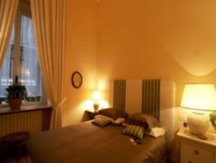 Domus Pinciana Couette-café 3*